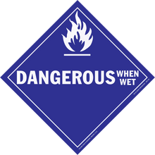 Diamond-shaped blue warning sign with ’DANGEROUS WHEN WET’ text and flame symbol.